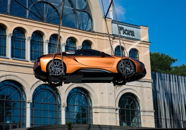 BMW i8